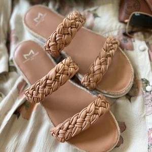 Marc Fisher Jaimee Espadrille Slides